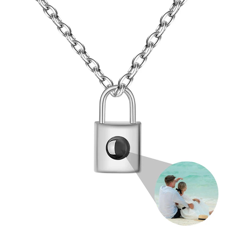 Collar con Proyección de Foto Personalizada