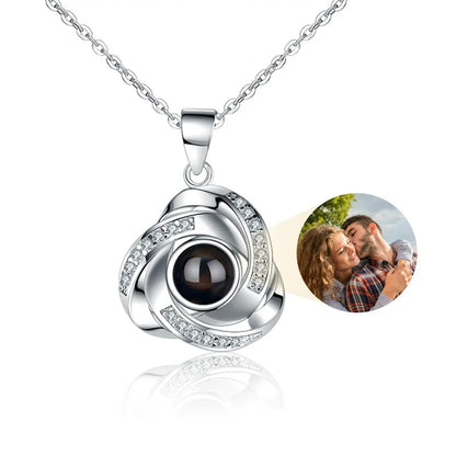 Collar con Proyección de Foto Personalizada
